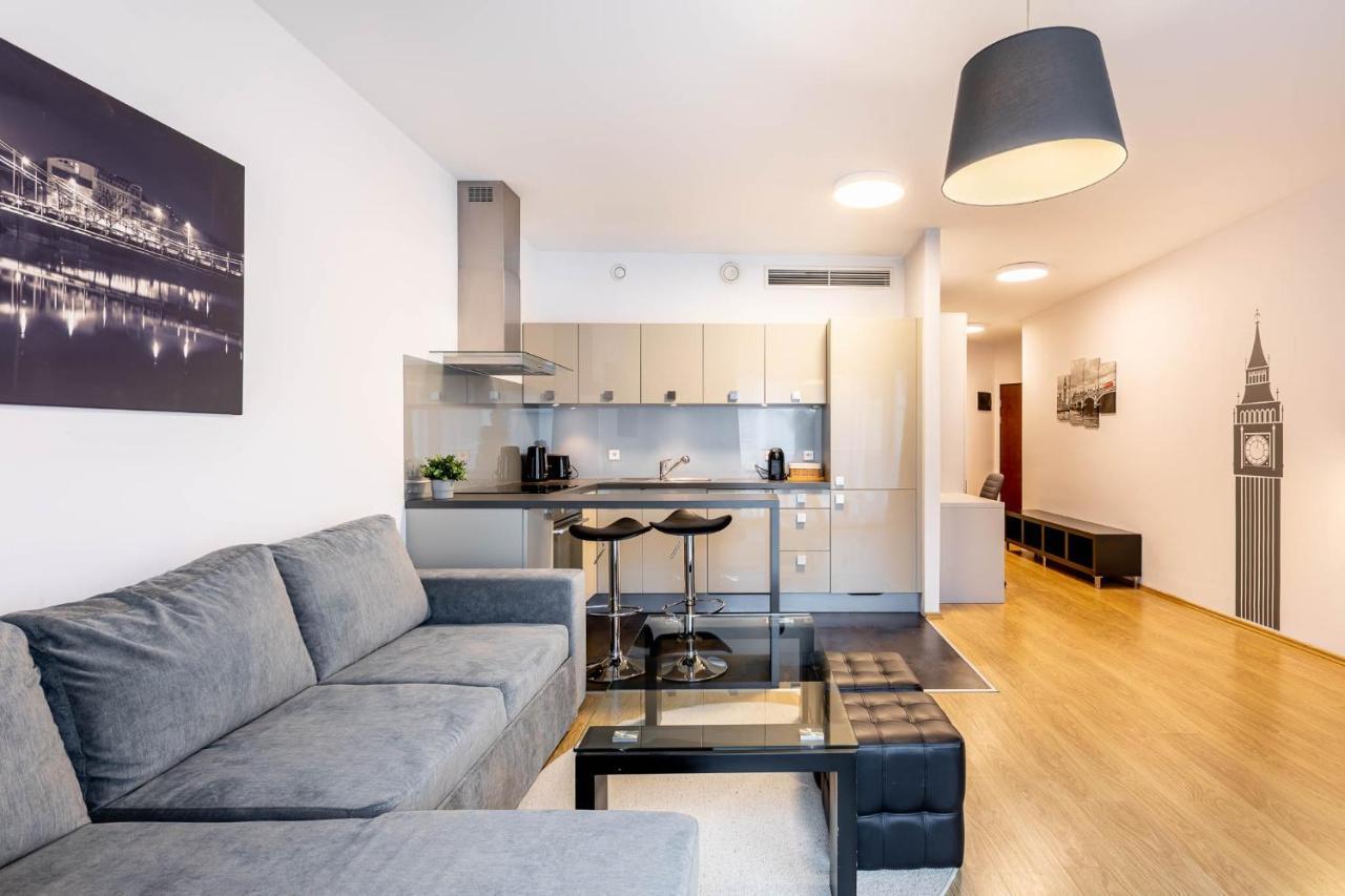 Apartament Just In Center Breslavia Exterior foto