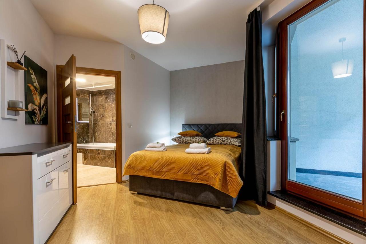 Apartament Just In Center Breslavia Exterior foto