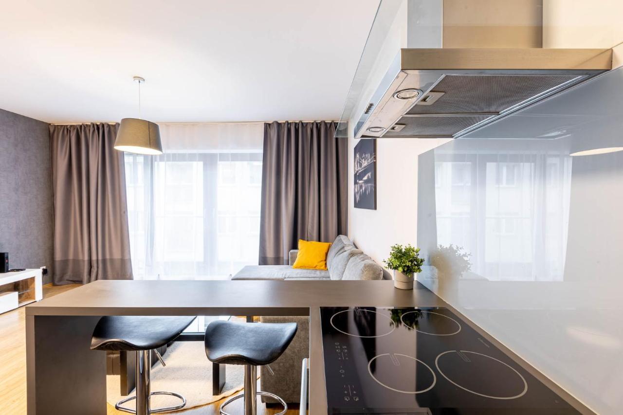 Apartament Just In Center Breslavia Exterior foto